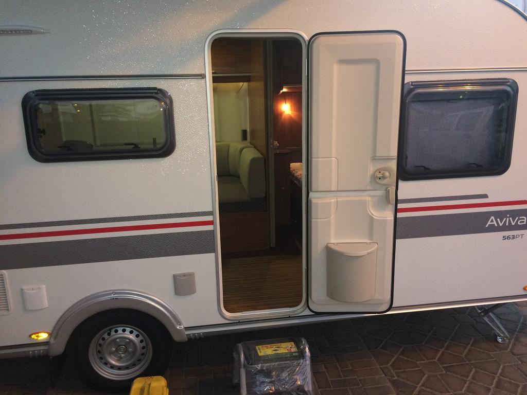 Caravan In The Desert Campingplatz